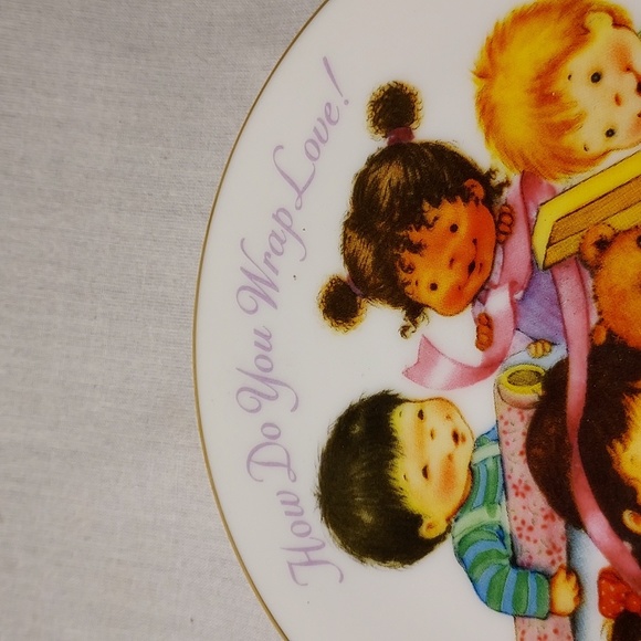 Vintage 1992 Avon Mother's Day Plate - Picture 3 of 5